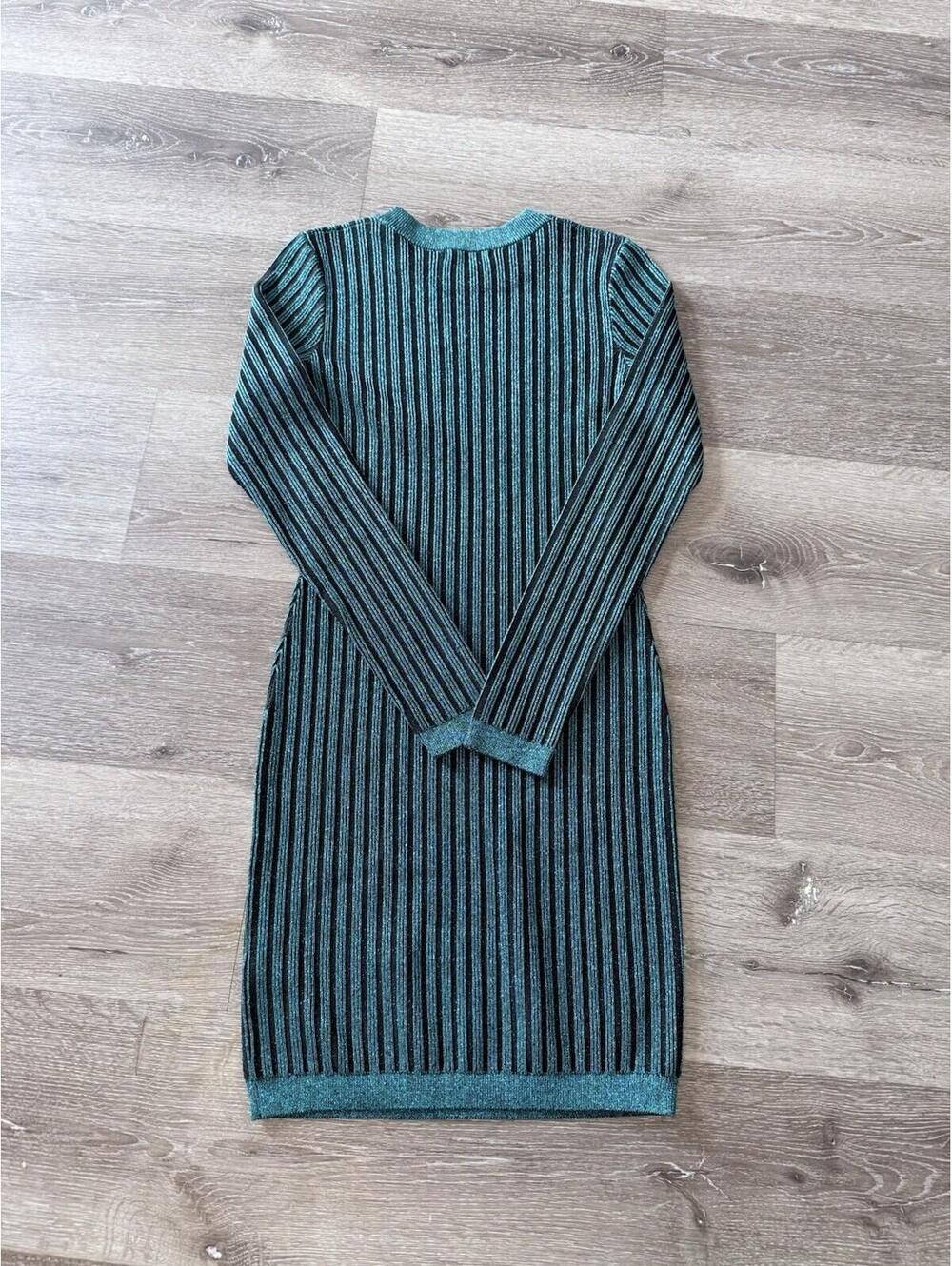 GUESS by Marciano‎ Tessa Rib Sweater Dress Size Small - Picture 3 of 8
